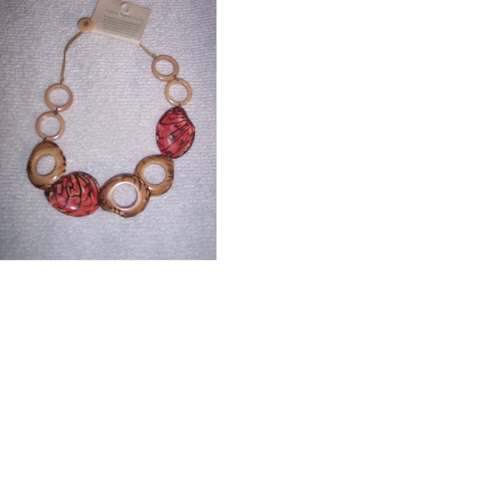 La Boca Beige/Poppy Necklace
